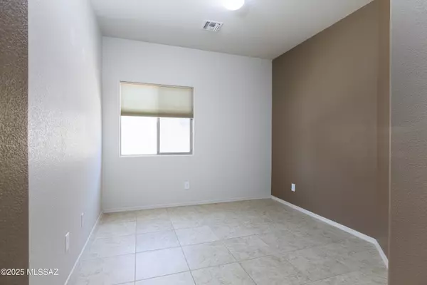 Sierra Vista, AZ 85635,2003 Valley Sage Street