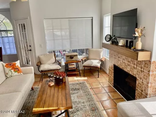 Oro Valley, AZ 85737,1500 E Pusch Wilderness Drive #2208