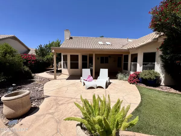 Tucson, AZ 85704,1493 W Sunset Ridge Place