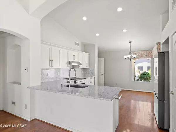 Green Valley, AZ 85614,2244 E Bluejay Bluff Lane