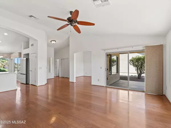 Green Valley, AZ 85614,2244 E Bluejay Bluff Lane