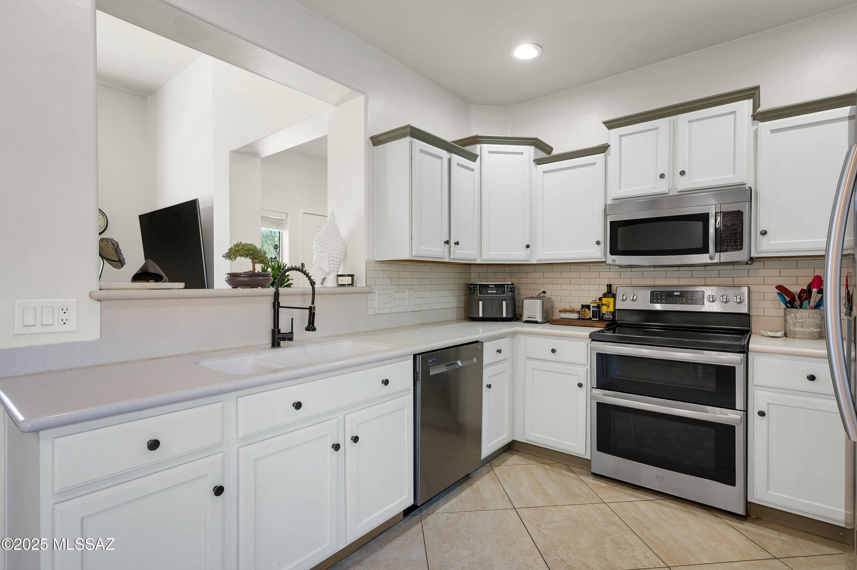 Tucson, AZ 85747,10583 E Forest Falls Court