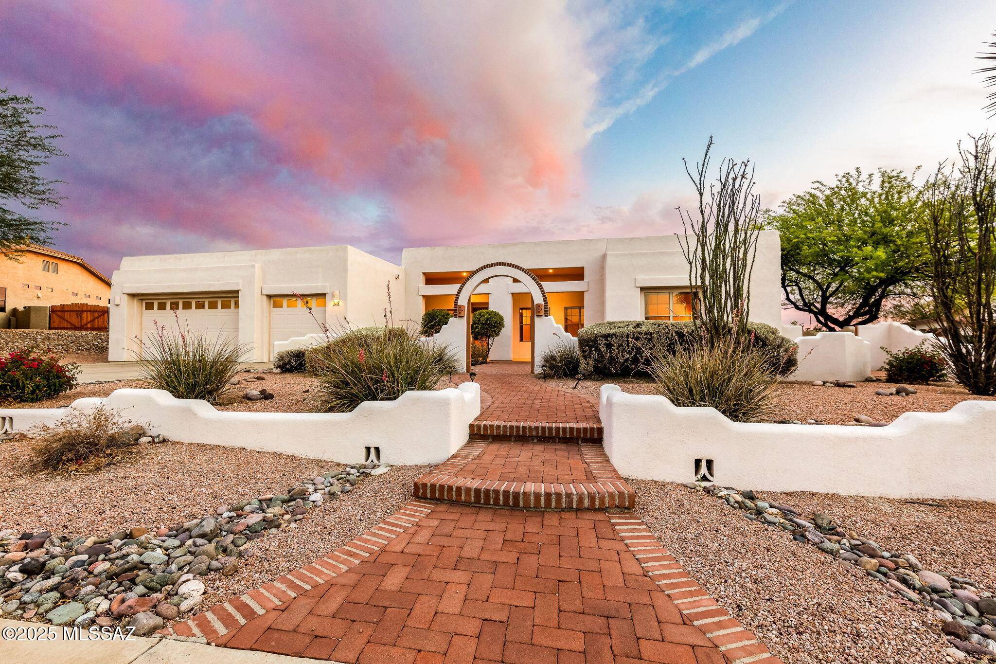 35 N Monument Estates Place, Tucson, AZ 85748