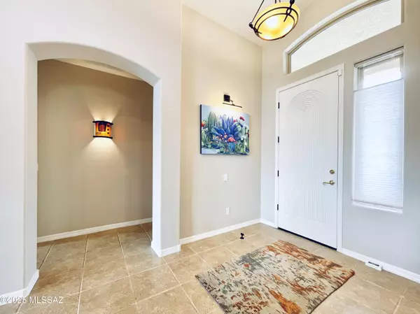 Oro Valley, AZ 85755,371 W Sacaton Canyon Drive