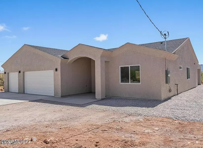 1844 Burns Court, Rio Rico, AZ 85648