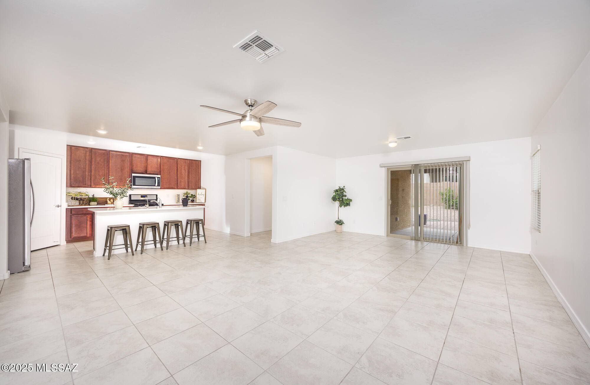 Tucson, AZ 85742,8608 N Genoa Court