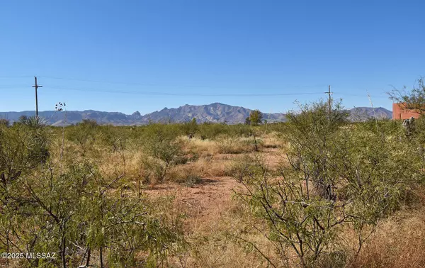 Pearce, AZ 85625,5XX N Frontage Rd. #17