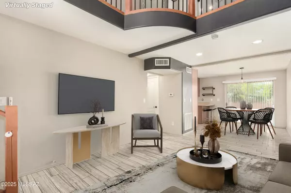 Tucson, AZ 85745,318 N Hasman Drive