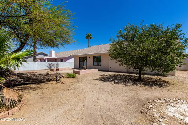 Tucson, AZ 85747,8072 S Carbury Way