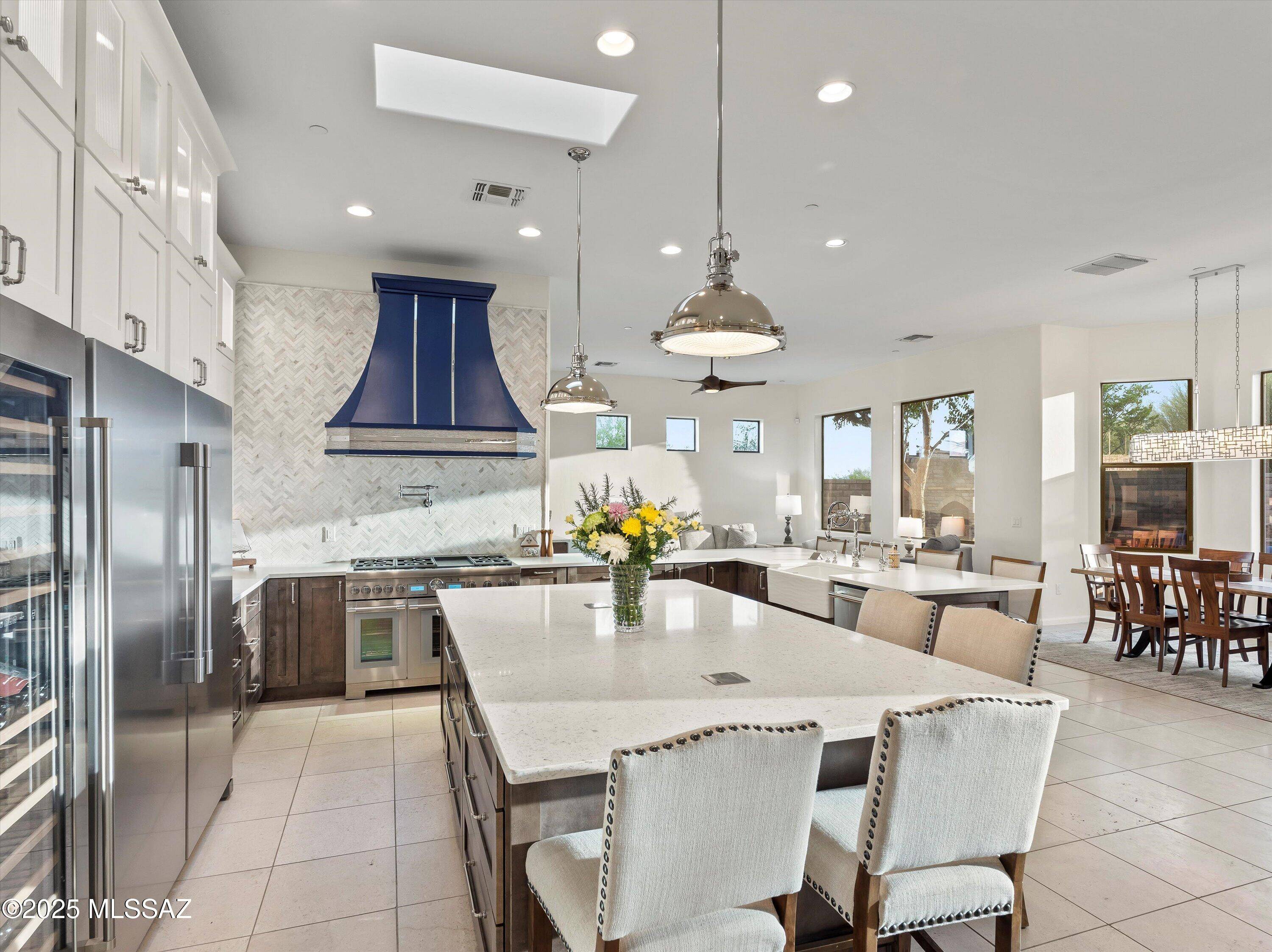 12597 N Red Eagle Drive, Oro Valley, AZ 85755