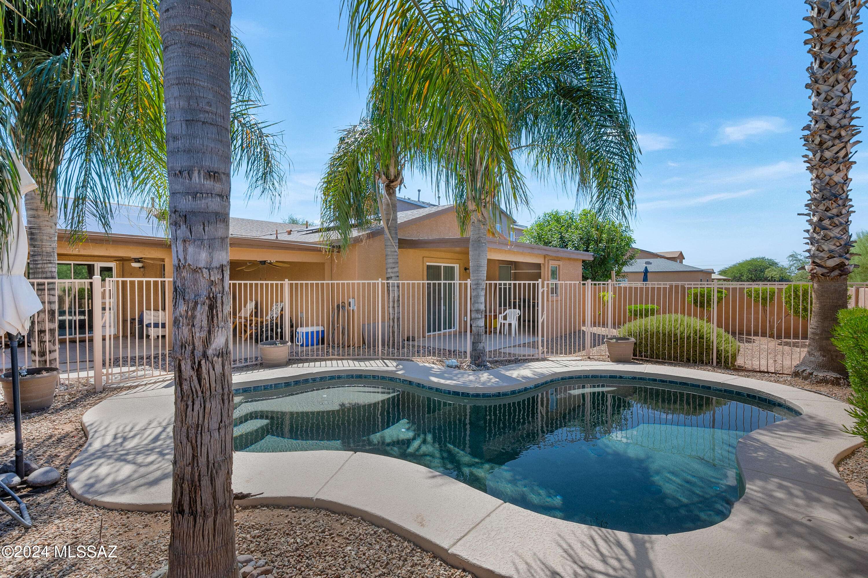 5897 E Cedarbird Drive, Tucson, AZ 85756