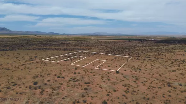 Pearce, AZ 85625,6.6 Acres Geneva Street #-