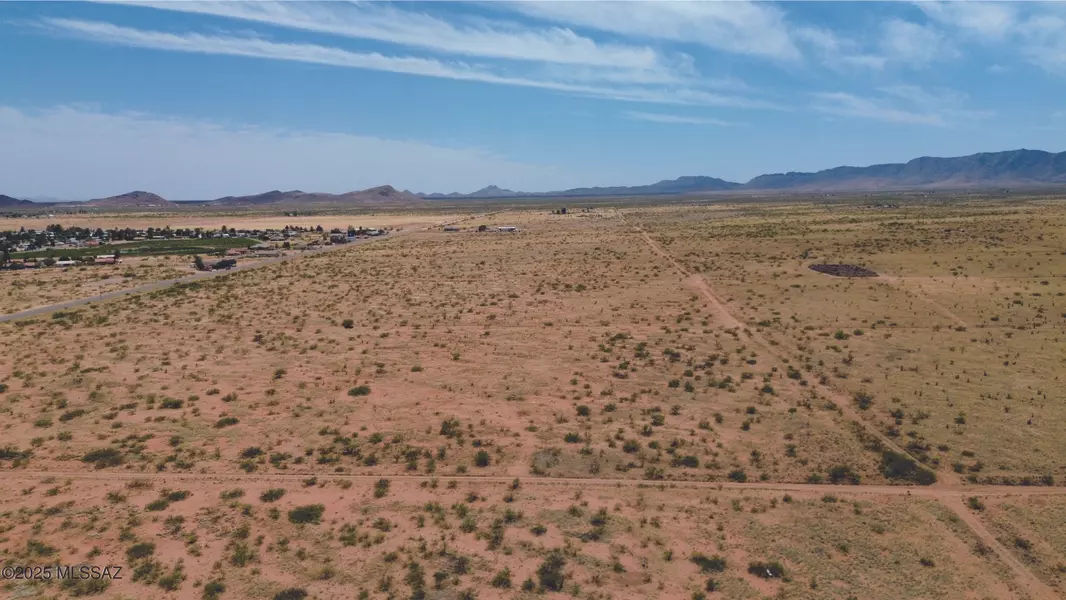 6.6 Acres Geneva Street #-, Pearce, AZ 85625