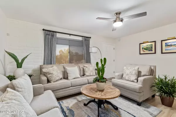 Tucson, AZ 85730,6750 E Barrow Street
