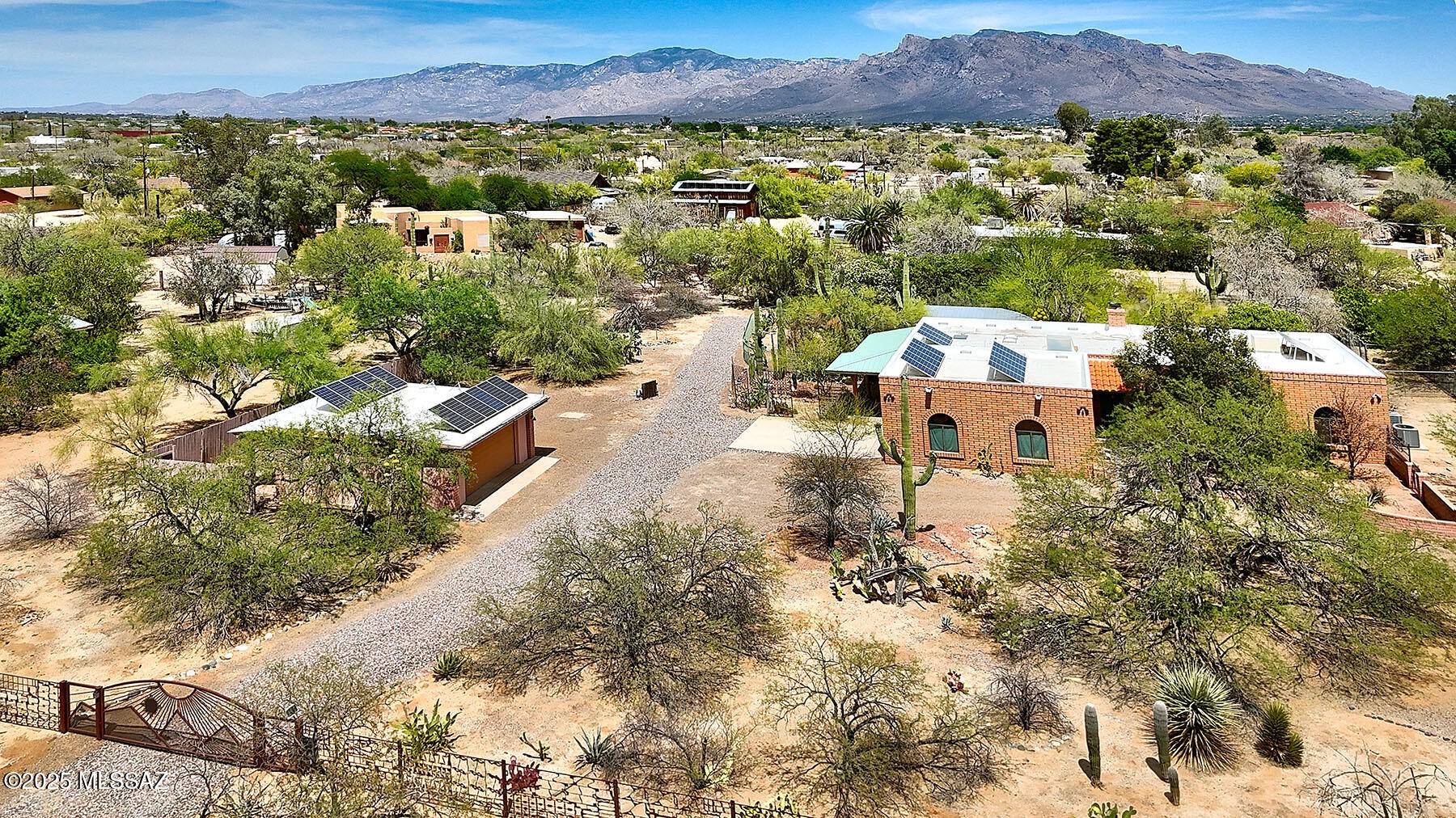 8932 N Rasmussen Avenue, Tucson, AZ 85742