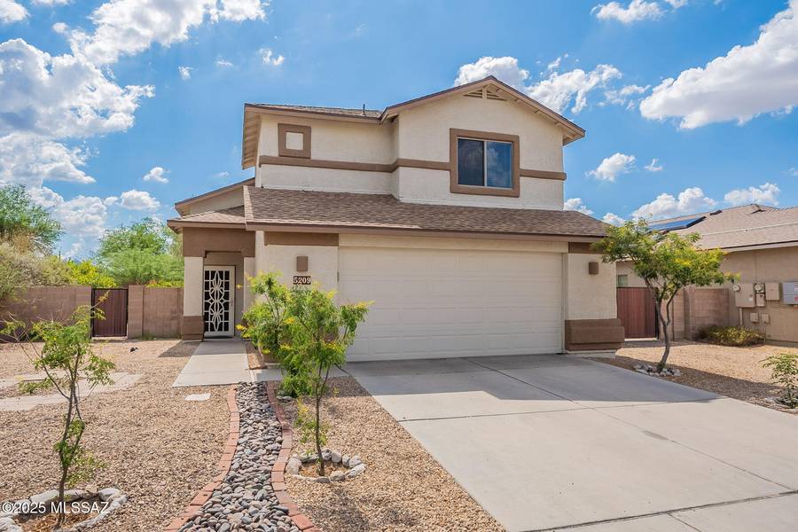 5209 N Crowley Lane, Tucson, AZ 85705