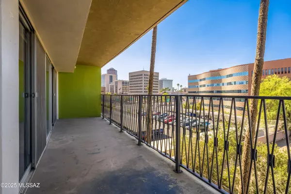 425 W Paseo Redondo  #5G, Tucson, AZ 85701
