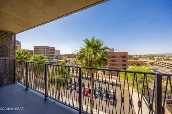 Tucson, AZ 85701,425 W Paseo Redondo  #9J