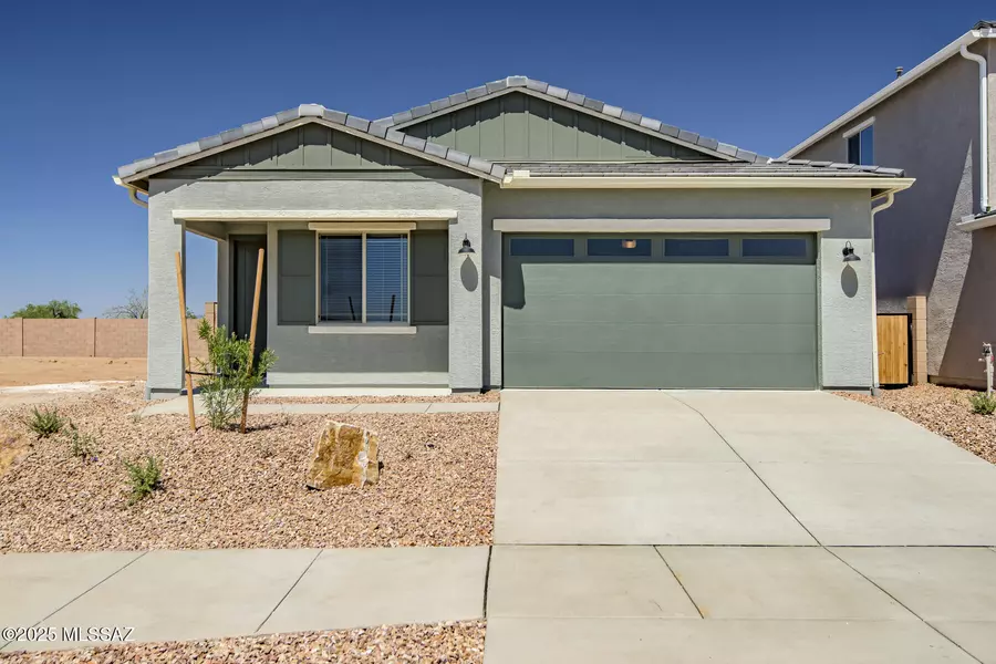 7730 S Wild Prairie Drive, Tucson, AZ 85757