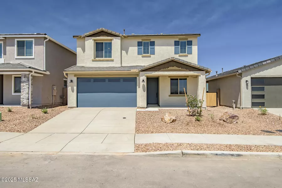 7714 S Wild Prairie Drive, Tucson, AZ 85757