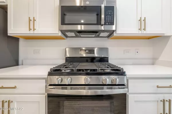 Tucson, AZ 85756,6593 E Via Arroyo Largo