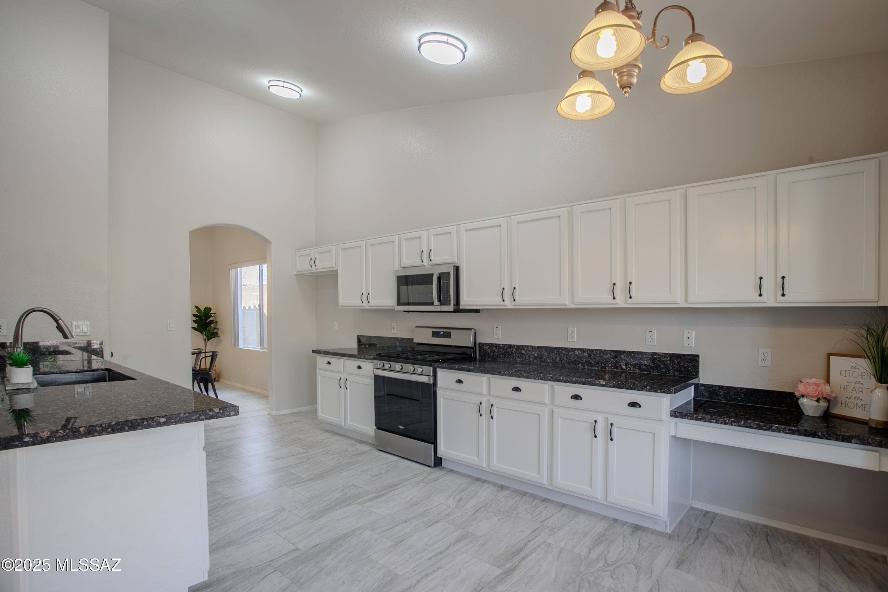 Tucson, AZ 85743,7663 W Creosote Spring Court