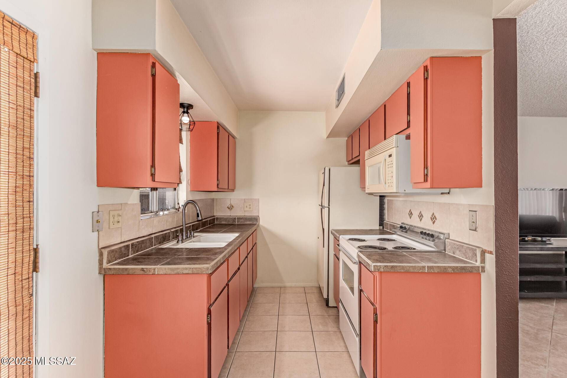 Tucson, AZ 85710,9311 E Old Spanish Trail
