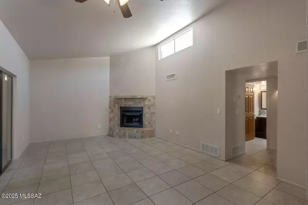 Tucson, AZ 85719,1107&1109 E Water Street