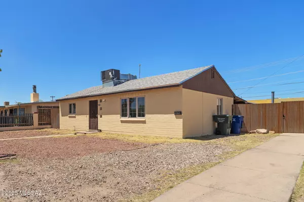 3849 E 32nd Street #1 & 2, Tucson, AZ 85713