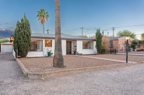 Tucson, AZ 85711,4308 E Elmwood Street