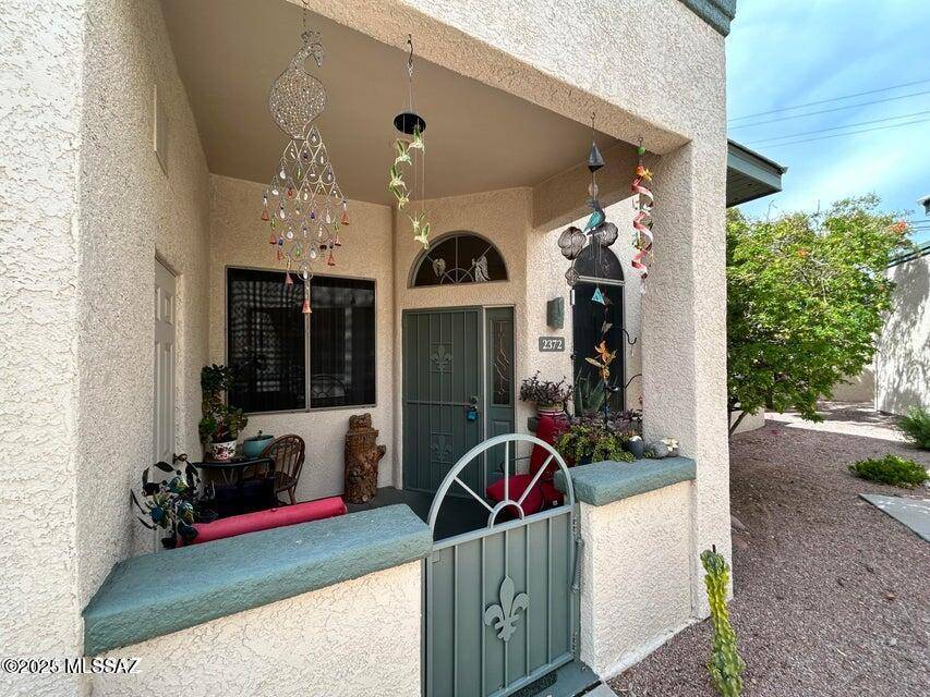 2372 W Via Di Silvio, Tucson, AZ 85741