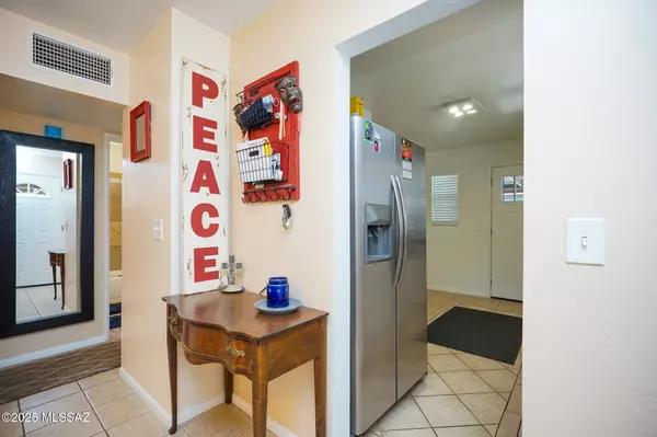 Tucson, AZ 85712,4206 E Bellevue Street