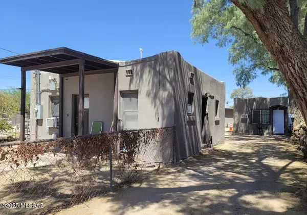 Tucson, AZ 85713,3667 S 8TH Avenue