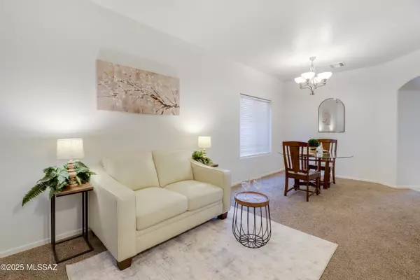 Sahuarita, AZ 85629,15407 S Camino Agua Azul