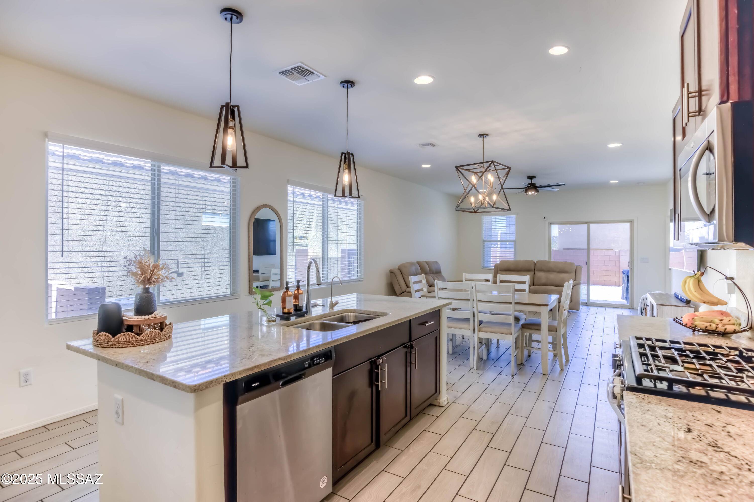 793 E Catwalk Place, Sahuarita, AZ 85629