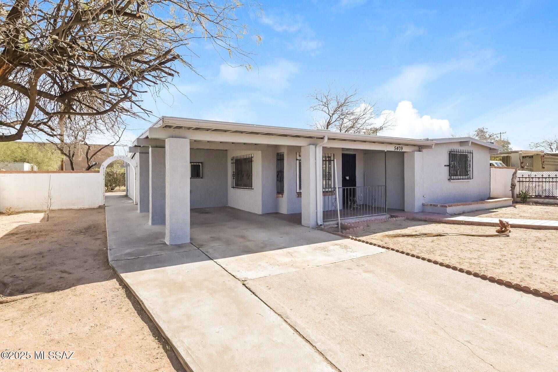 Tucson, AZ 85706,5409 S 13th Avenue