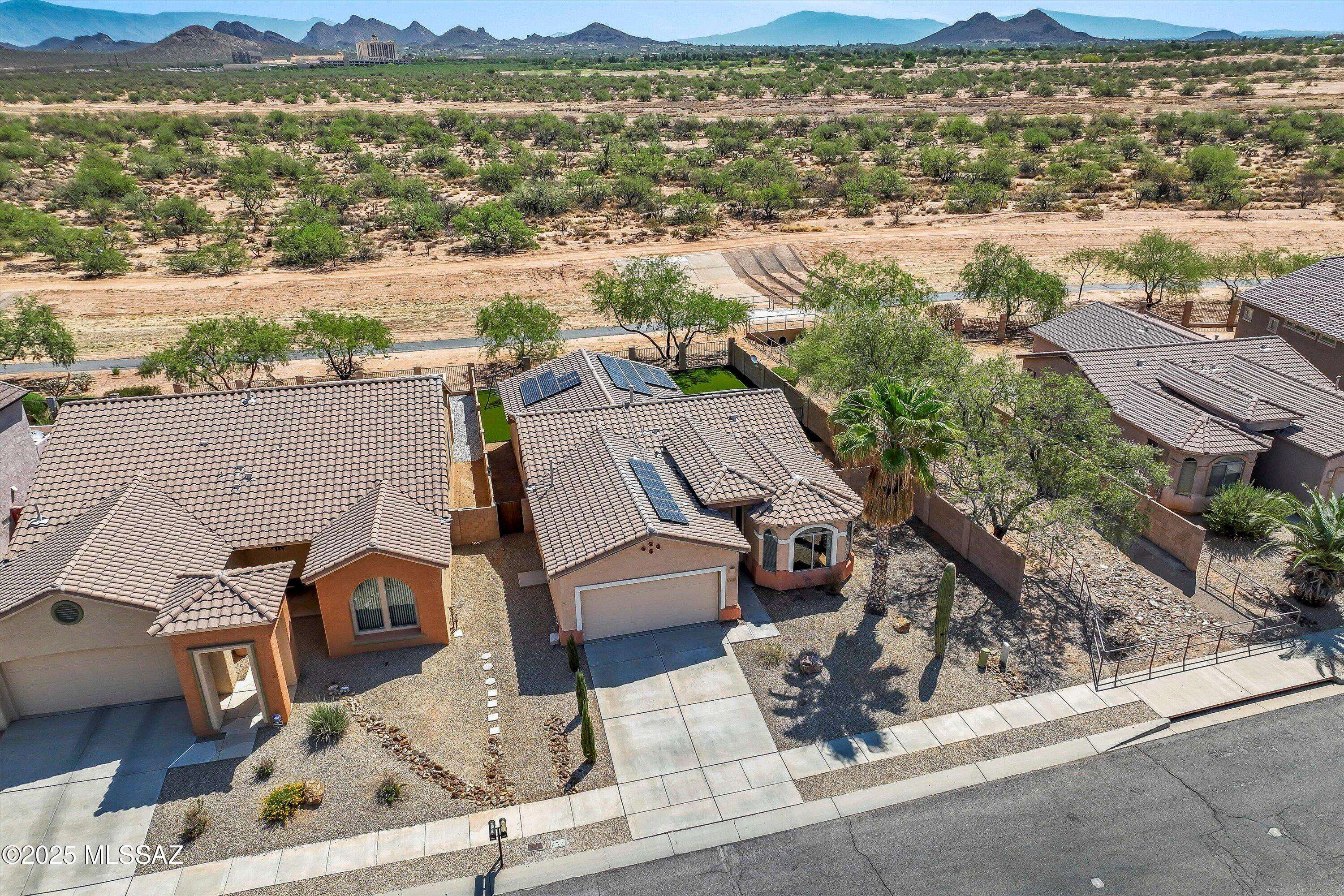 7183 S Valley Stream Drive, Tucson, AZ 85757