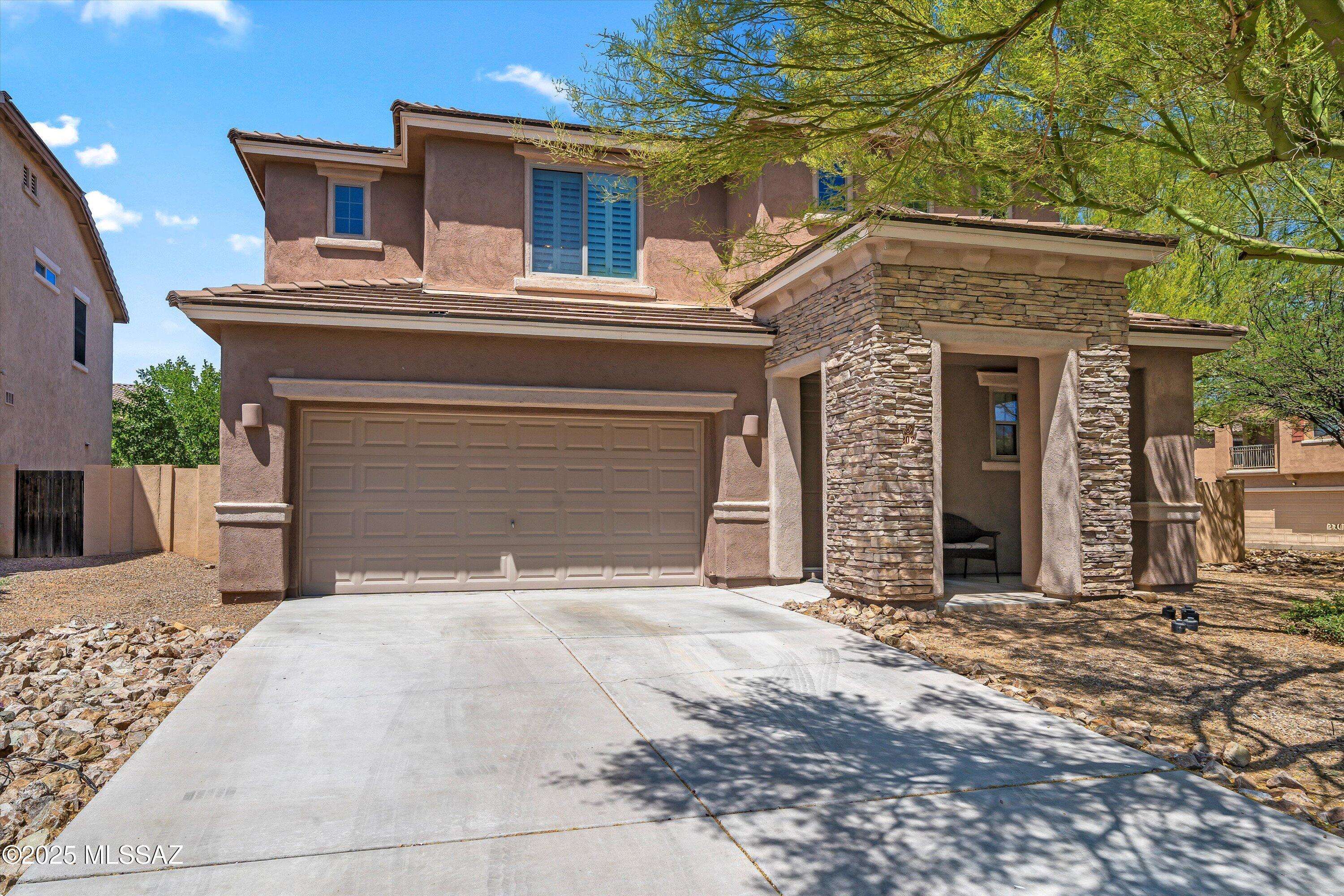 202 W Calle Gota, Sahuarita, AZ 85629