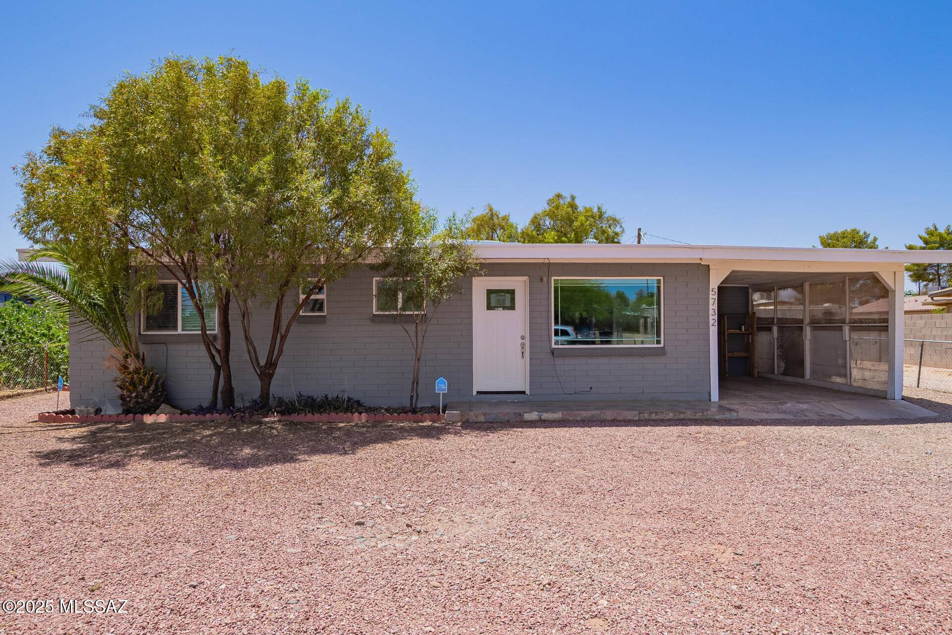 Tucson, AZ 85711,5732 E 23rd Street