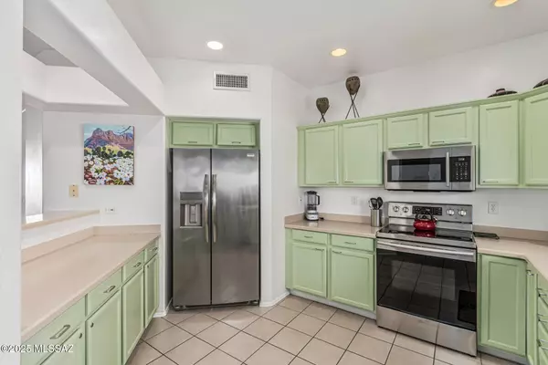 Oro Valley, AZ 85755,655 W Vistoso Highlands Drive #235