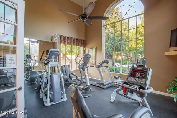 Tucson, AZ 85737,1500 E Pusch Wilderness Drive #UNIT 2103