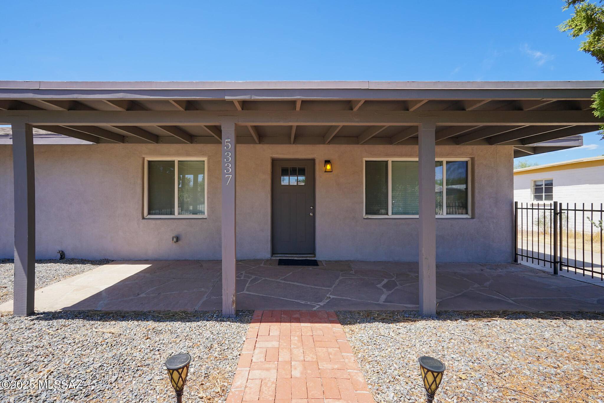 Tucson, AZ 85712,5337 E Bellevue Street