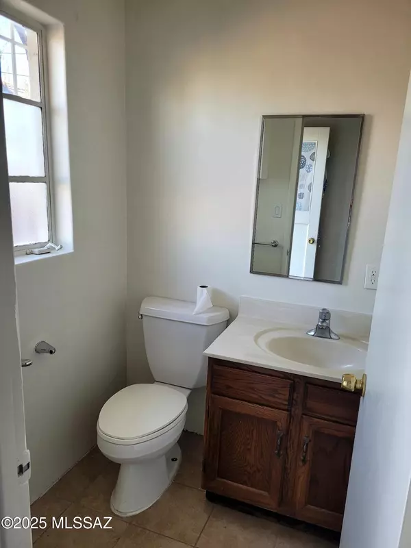 Tucson, AZ 85713,3013 E 22nd Street