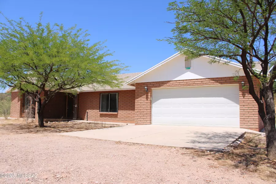 231 Via Espina, Rio Rico, AZ 85648