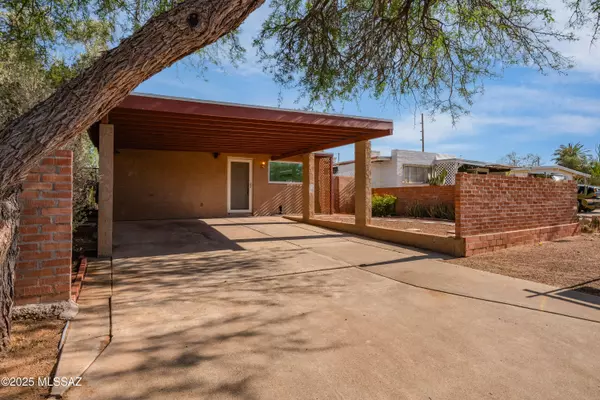 Tucson, AZ 85719,1818 E Mitchell Street