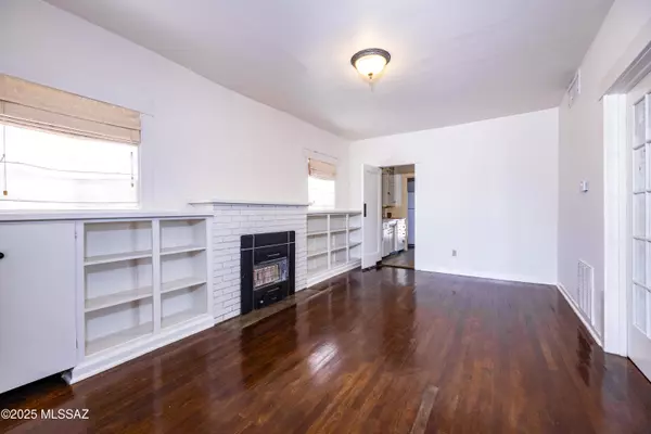 Tucson, AZ 85719,1809 E 8th Street