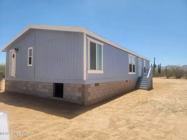Tucson, AZ 85743,5828 N Chaparral Road