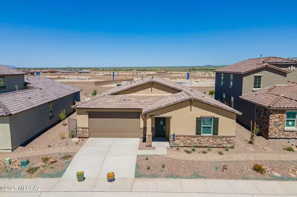 10490 W Beaman Lane, Marana, AZ 85653