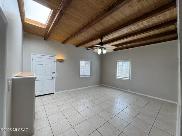Tucson, AZ 85719,3025 N Olsen Avenue #1