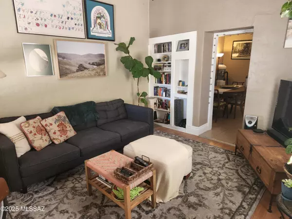 Tucson, AZ 85719,815 E 8th Street